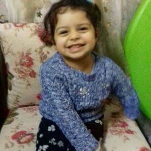 Meet your Posher, Jenias